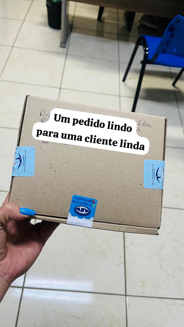 Caixa de envio da Óptica Luma pelos Correios